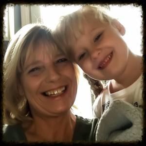 Meet your Posher, Christina